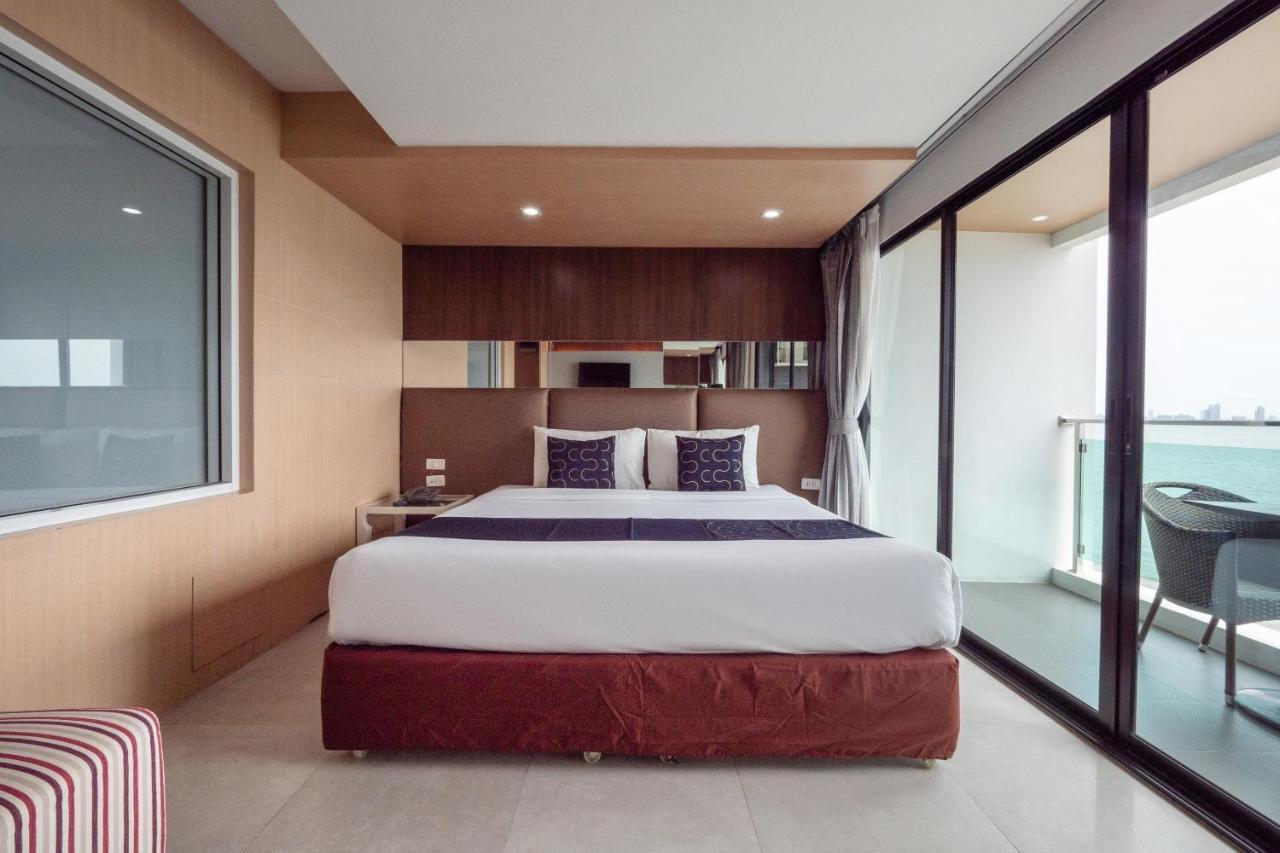 CAPITAL O 1088 Golden Dragon Beach Resort Landkreis Landkreis Bang Lamung Exterior foto